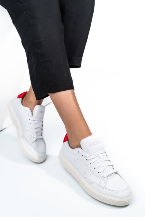 Adidas, pantofi sport white nova court