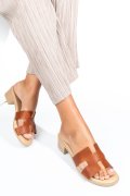 PAPUCI BROWN PIELE NATURALA HTACCO