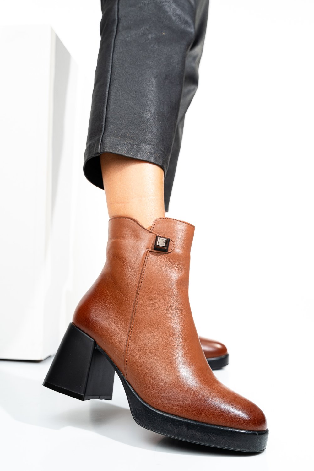 BOTINE MARO PIELE NATURALA 242828NP