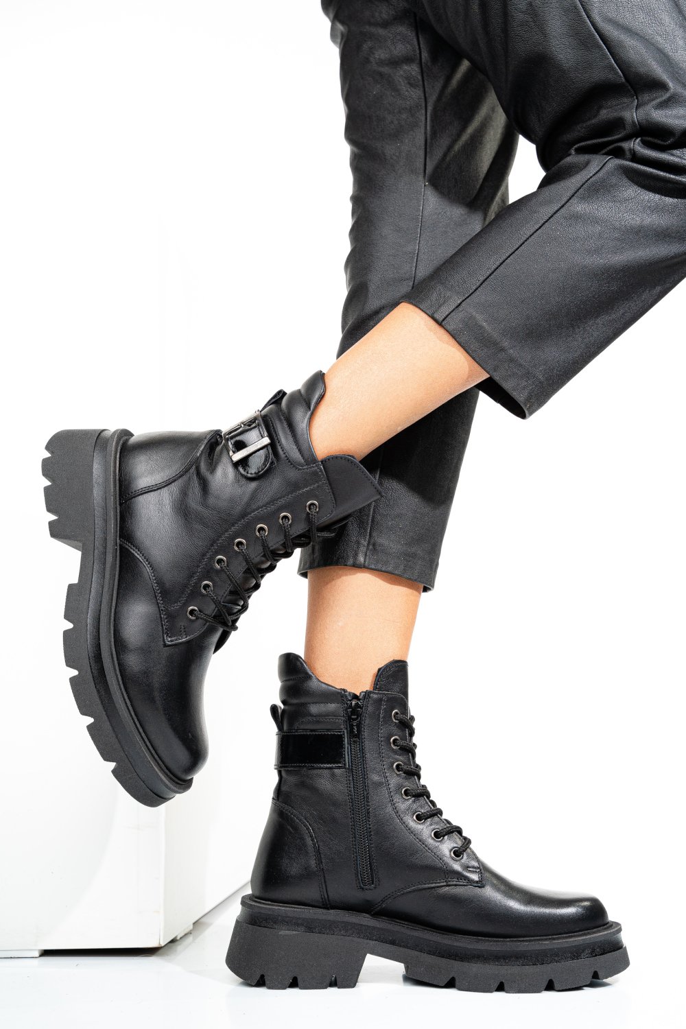 GHETE NEGRE PIELE NATURALA 242821NP