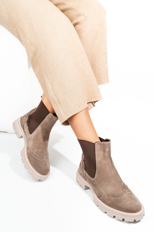Ghete bej piele naturala intoarsa 242802sp