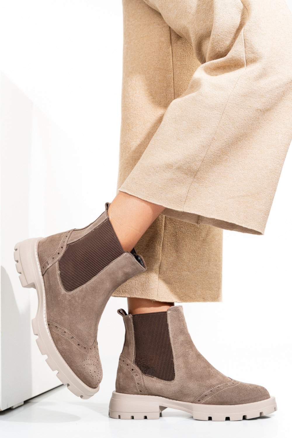 GHETE BEJ PIELE NATURALA INTOARSA 242802SP