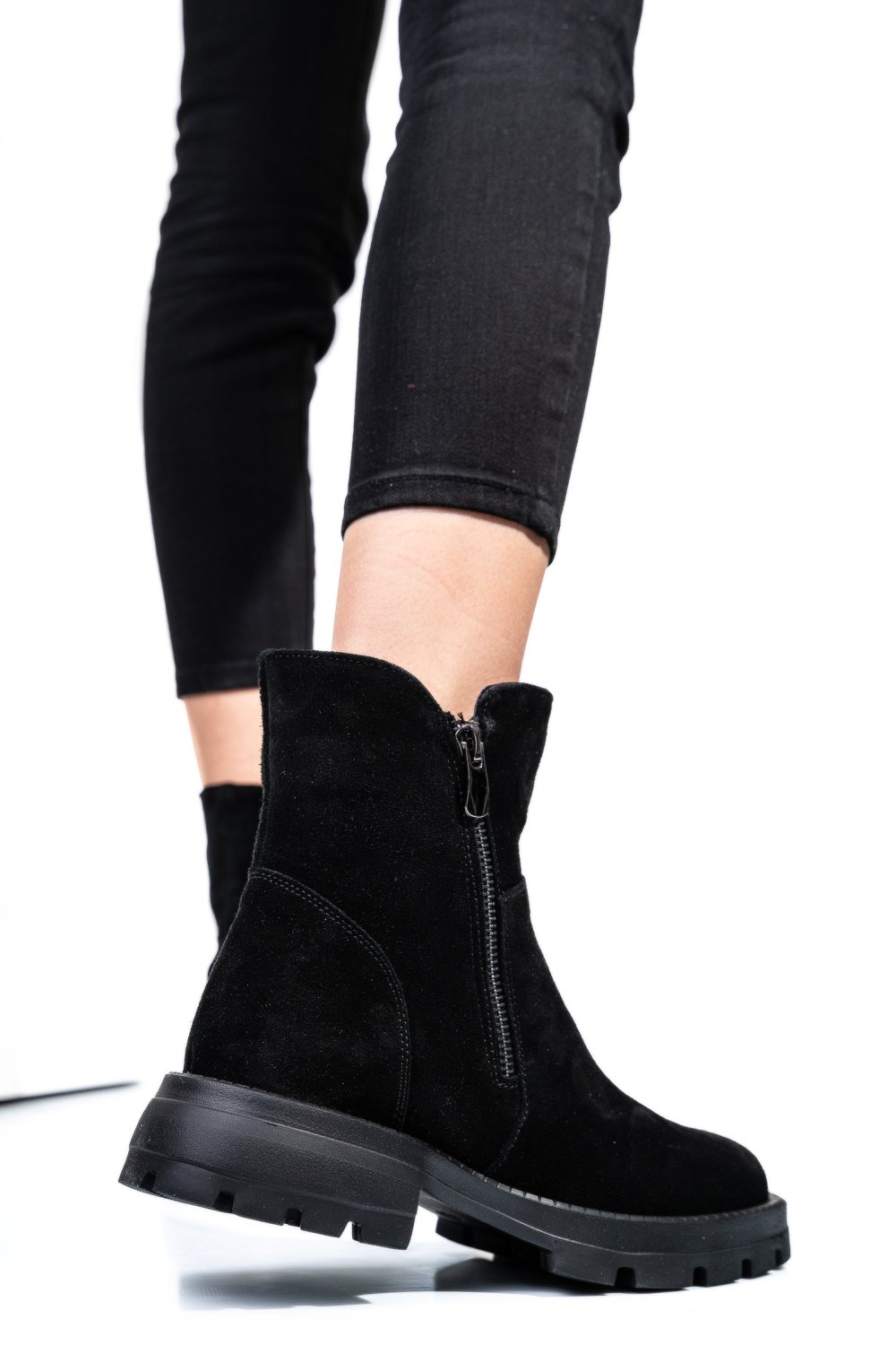 GHETE NEGRE PIELE NATURALA INTOARSA 242841SP