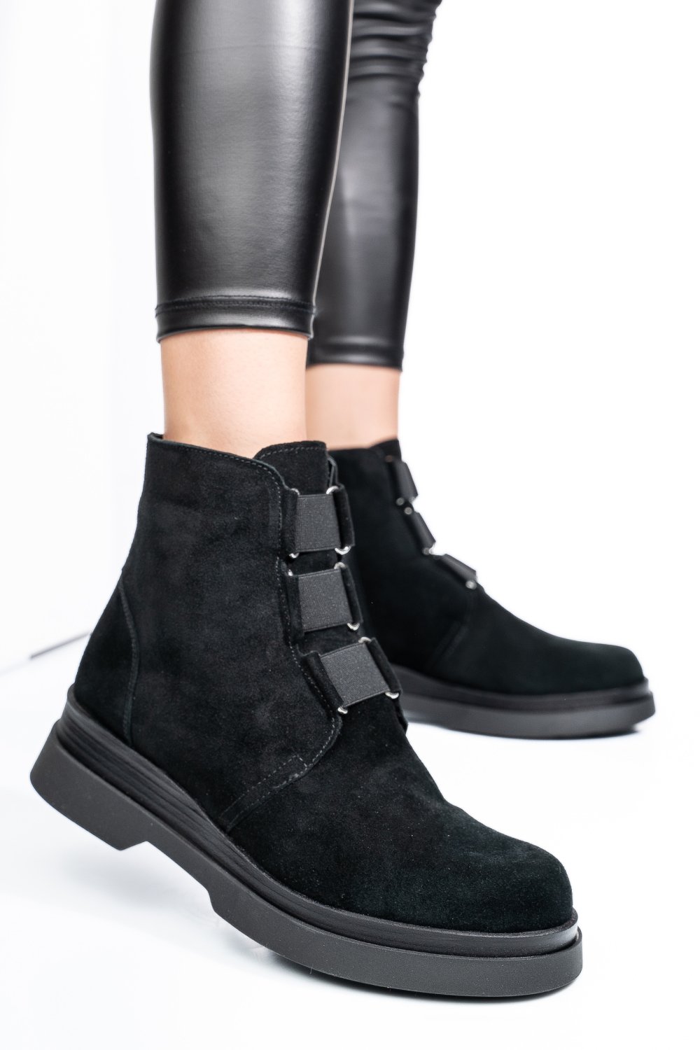 GHETE NEGRE PIELE NATURALA INTOARSA 242816SP