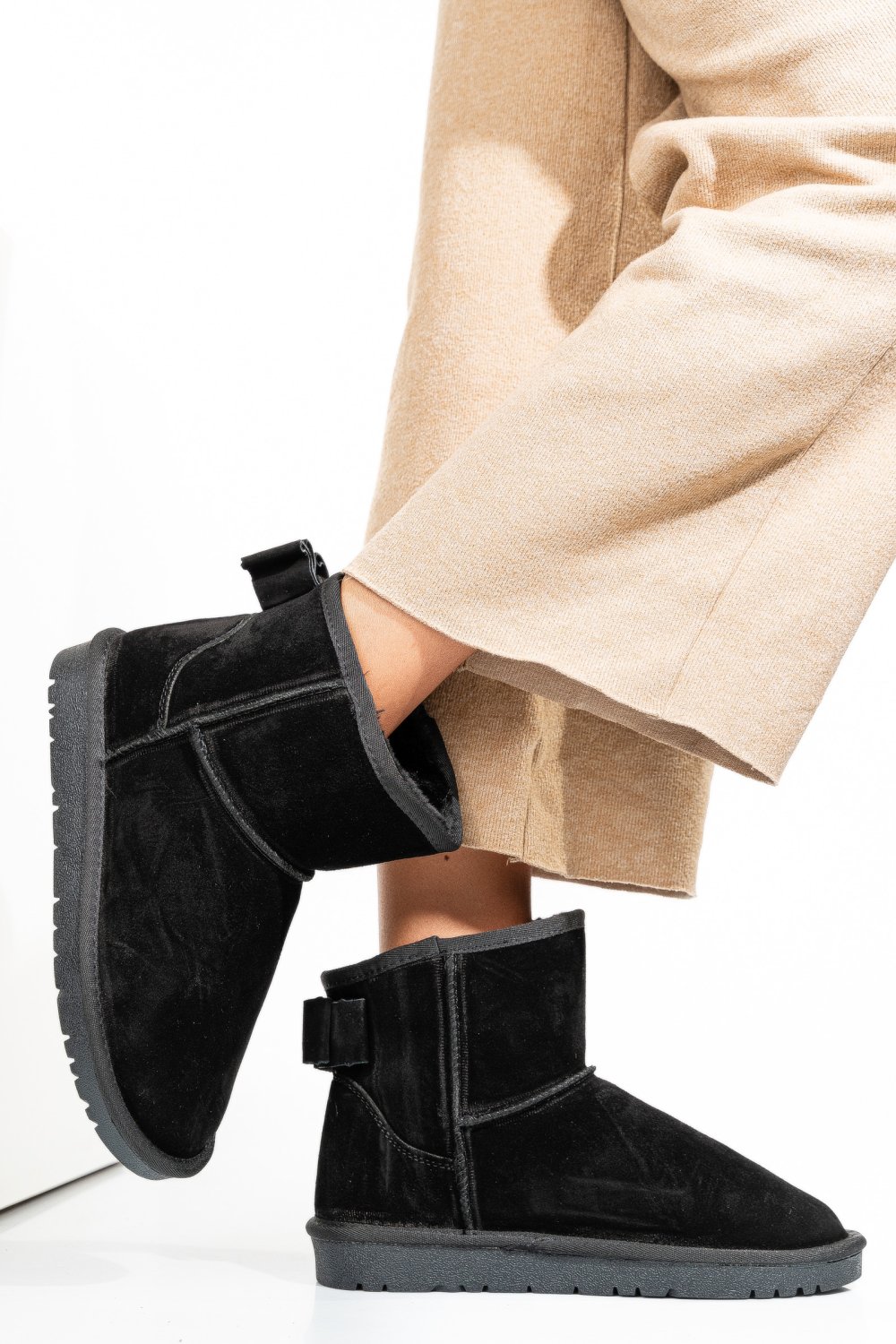 CIZME NEGRE PIELE NATURALA INTOARSA 6SP619