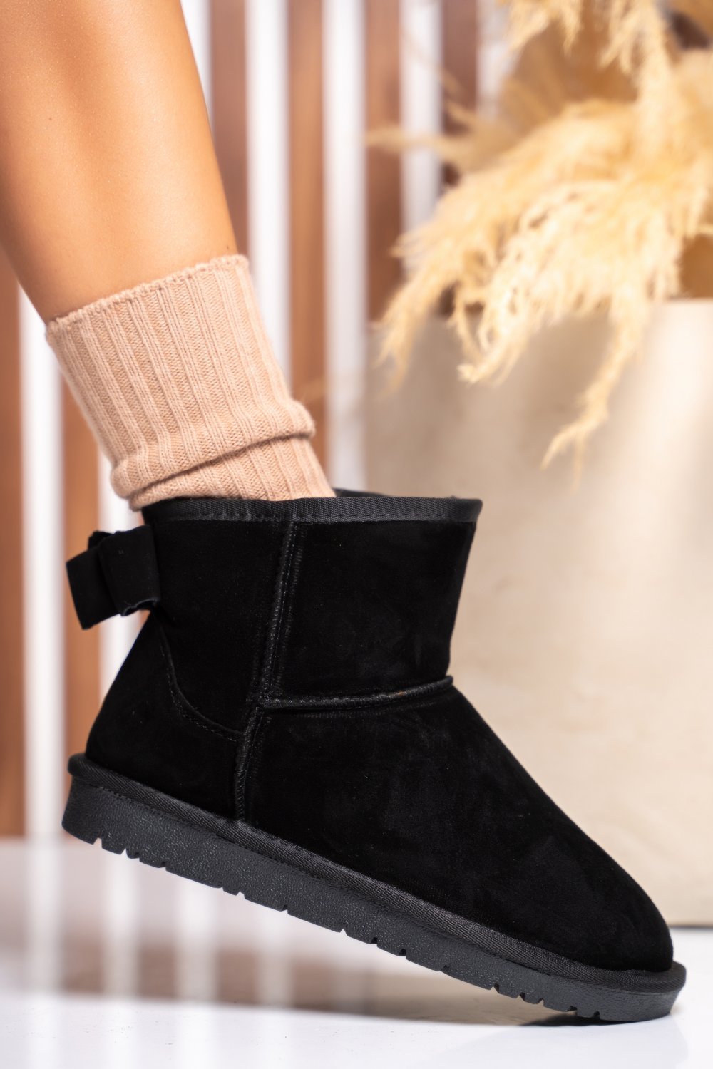 CIZME NEGRE PIELE NATURALA INTOARSA 6SP619