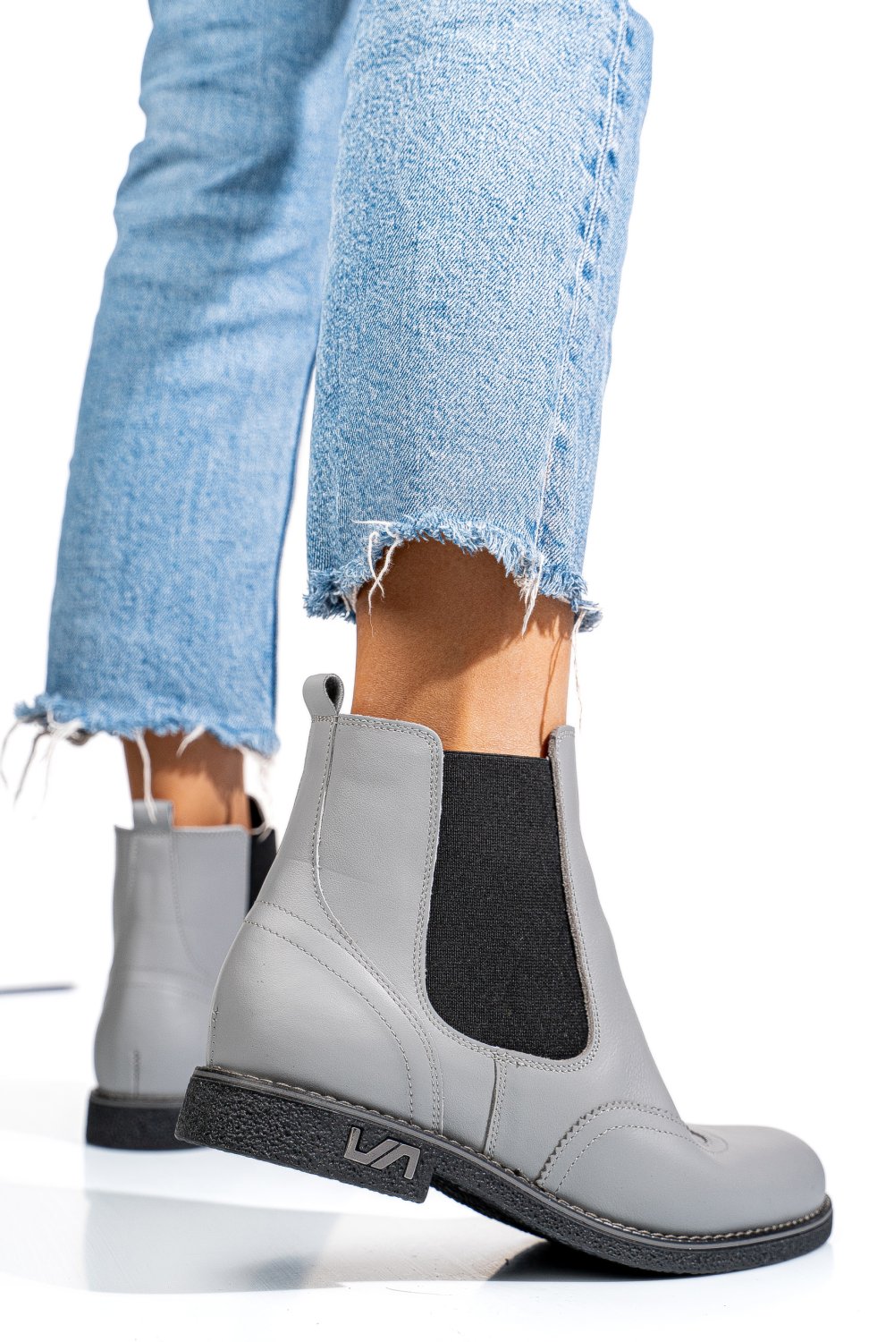 GHETE GRI PIELE NATURALA 2S7712