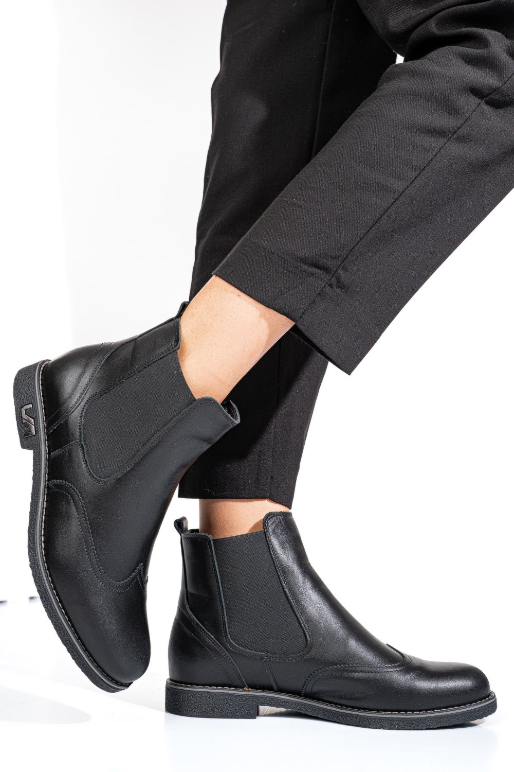 GHETE NEGRE PIELE NATURALA 2S7712