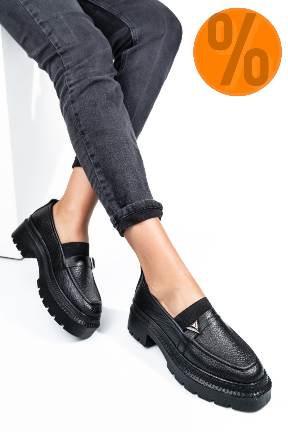 MOCASINI NEGRI PIELE NATURALA IPCBM012