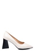 PANTOFI CREM TOC NEGRU PIELE NATURALA 5S77725