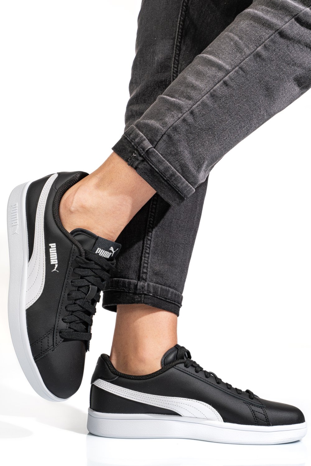 PUMA, PANTOFI SPORT NEGRU ALB SMASH V2