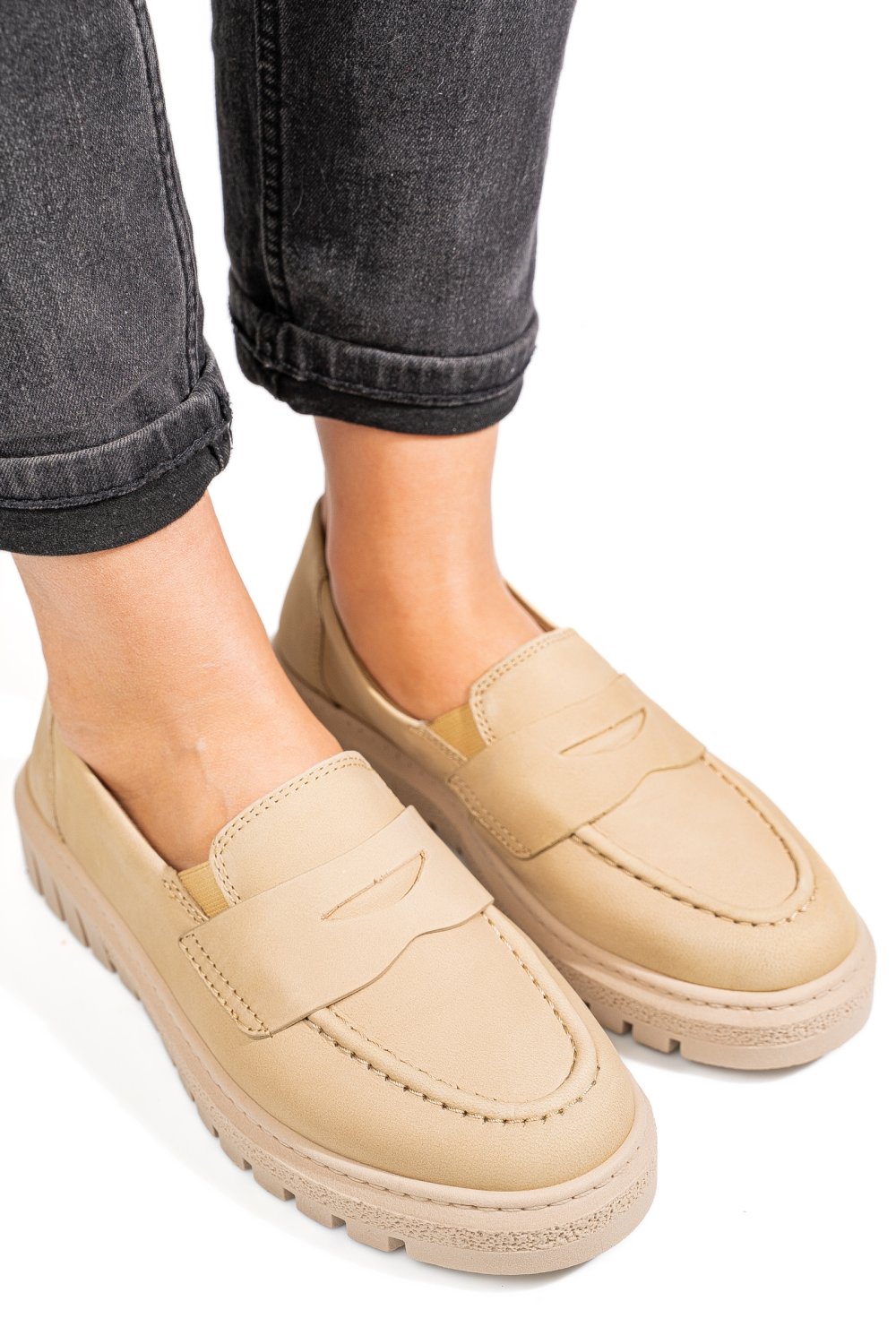 MOCASINI BEJ PIELE NATURALA 2KK1041901