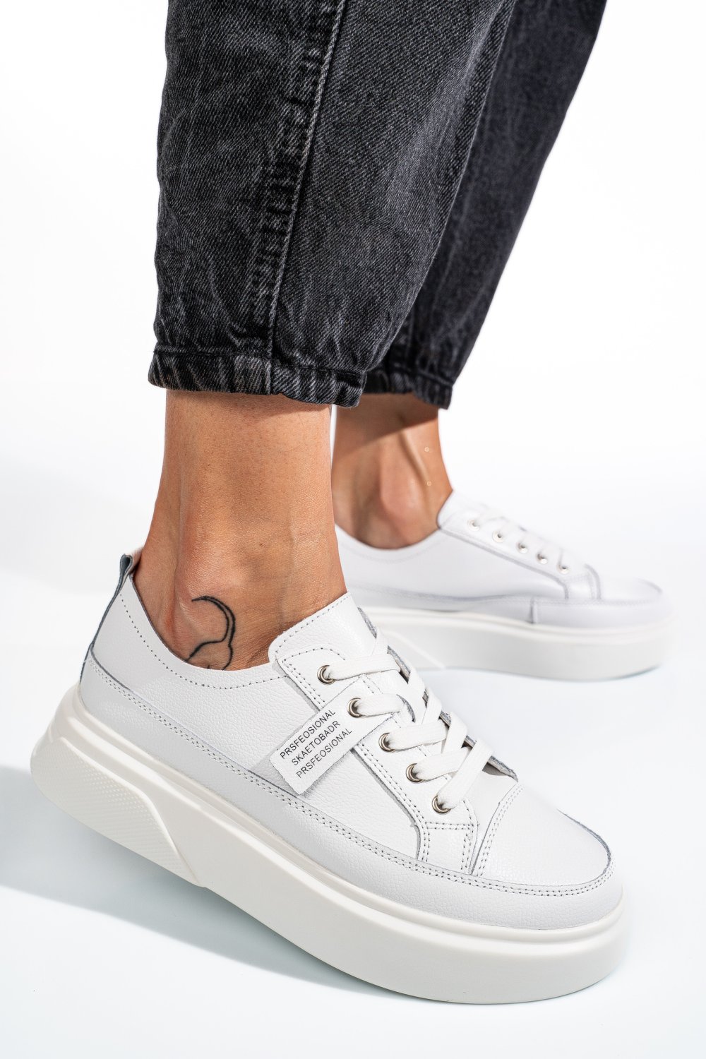 PANTOFI SPORT WHITE AW218