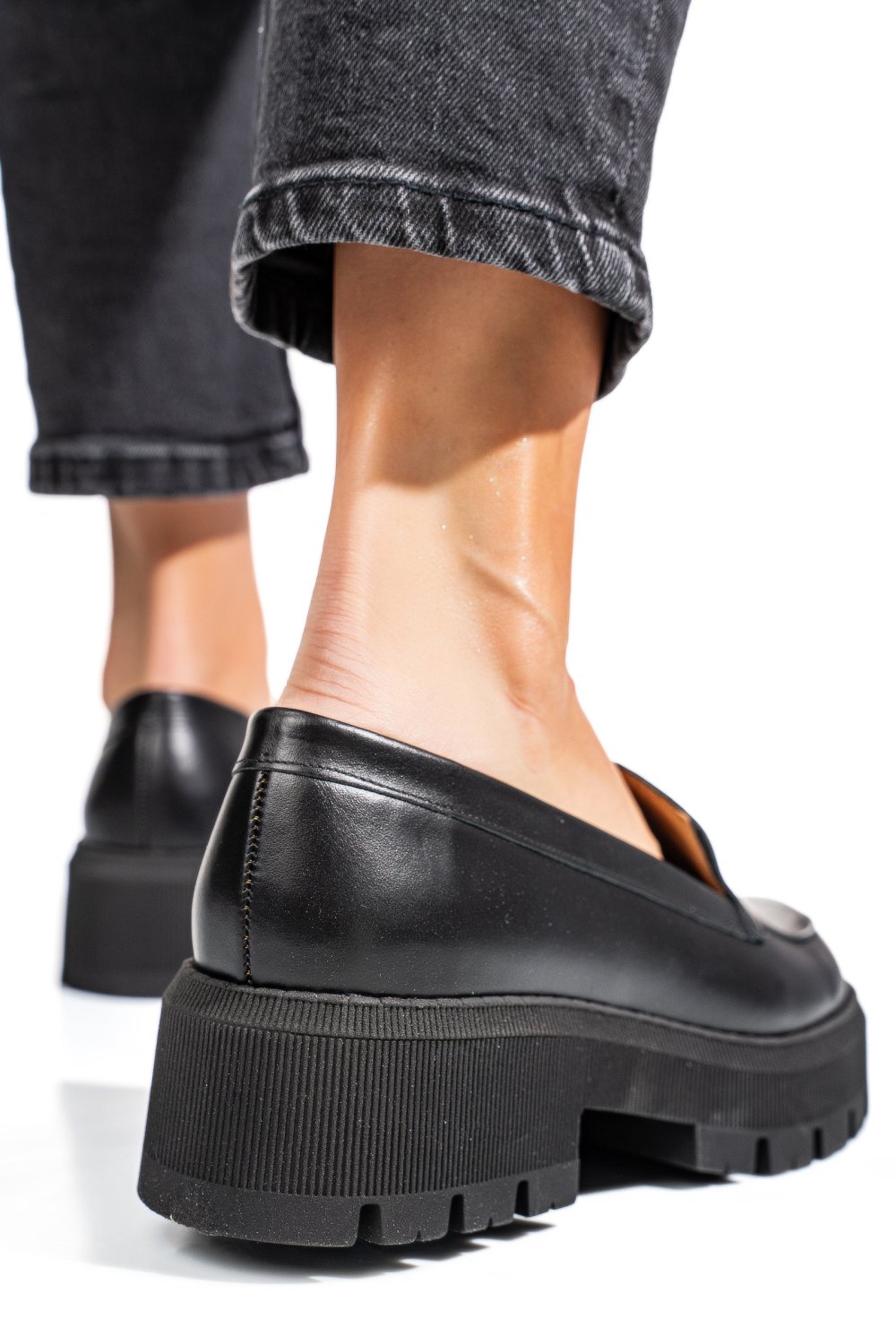 MOCASINI NEGRI PIELE NATURALA 2S7724