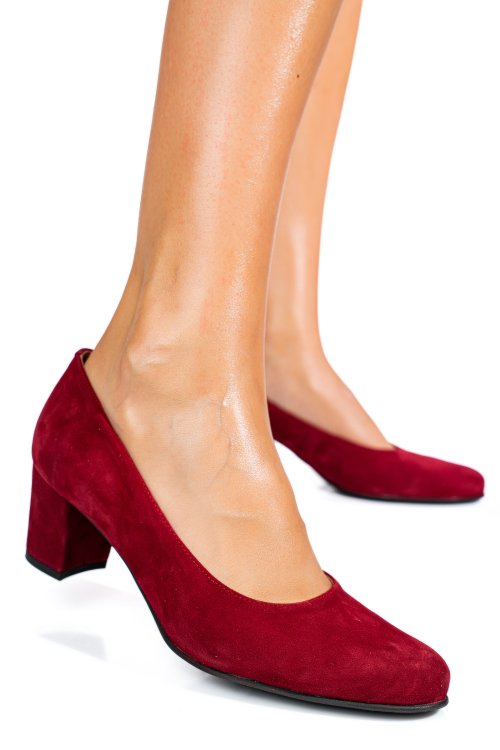 Pantofi rosii piele naturala intoarsa mosa