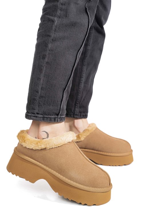Saboti camel piele naturala intoarsa 1s77273