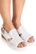 SANDALE ALBE PIELE NATURALA 2PC10
