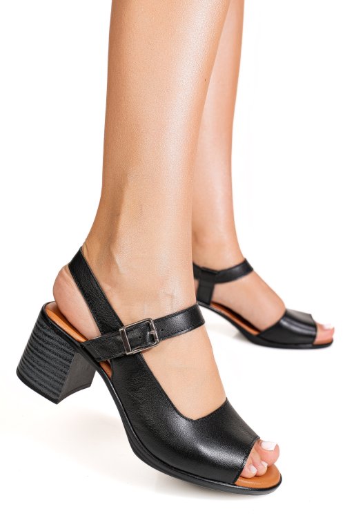 Sandale negre piele naturala apckd6000