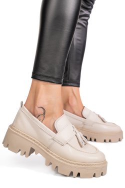 MOCASINI CREM PIELE NATURALA IPCBM029B