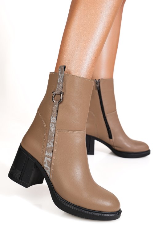 Ghete bej piele naturala apck9400