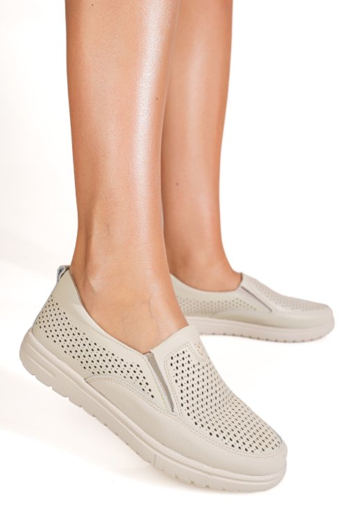Mocasini bej piele naturala 1sp26010