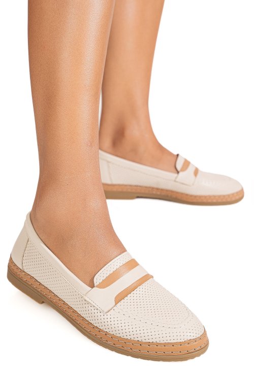 Mocasini bej piele naturala 2pc305