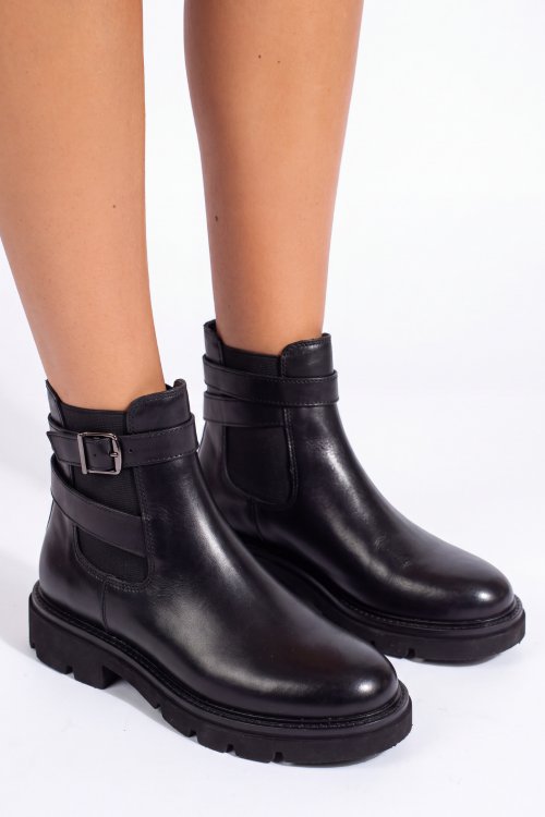 Ghete negre piele naturala vb385210
