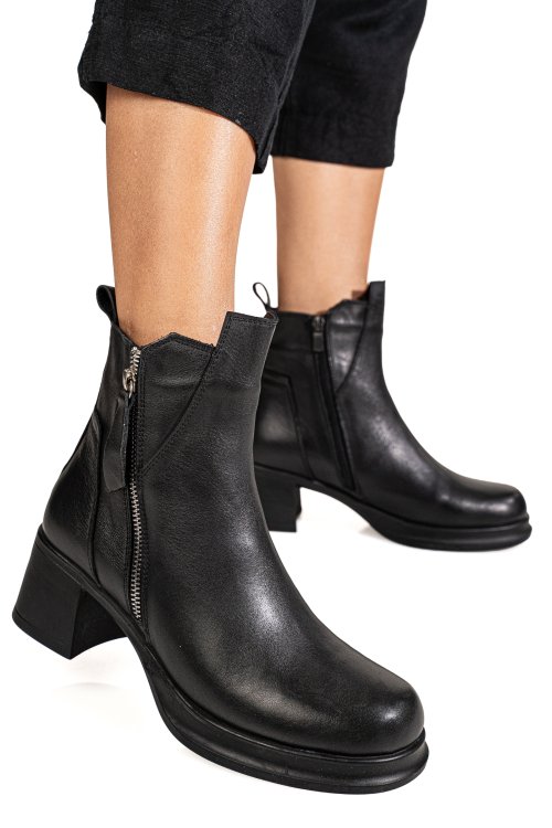 Ghete negre piele naturala 2s7782
