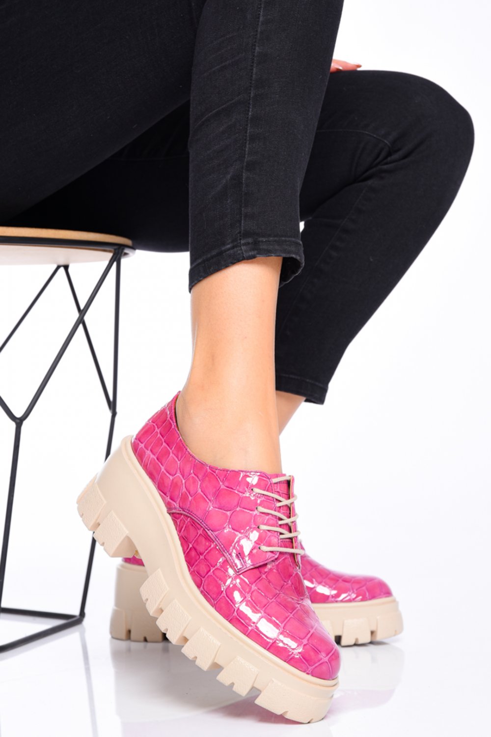 PANTOFI ROZ COLOR PIELE NATURALA 2S77085