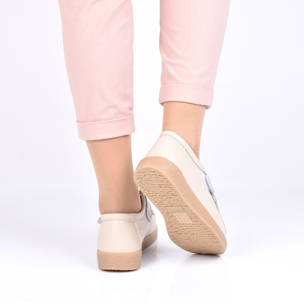MOCASINI BEJ PIELE NATURALA MERRY