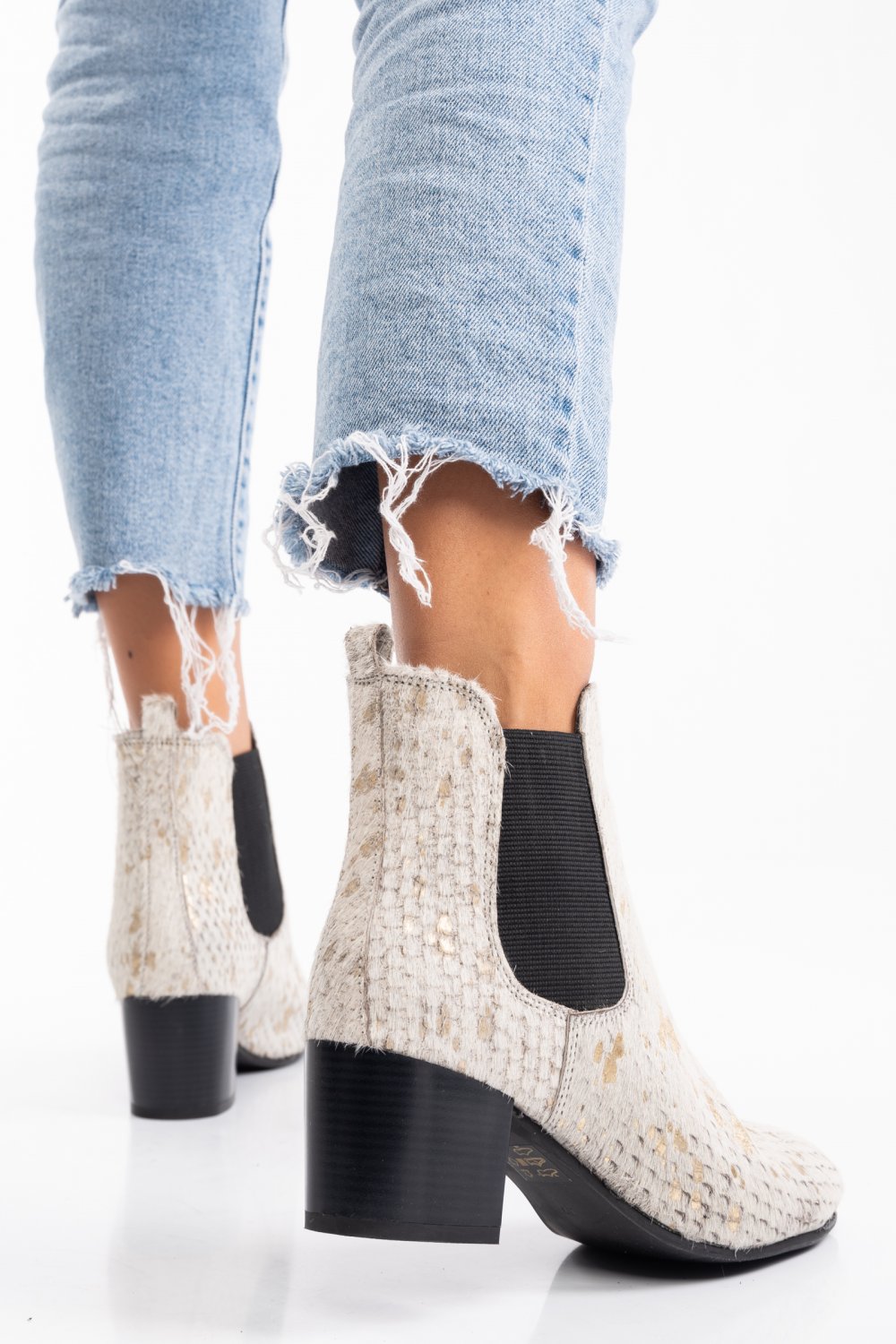 GHETE ALBE PIELE NATURALA 8S77586