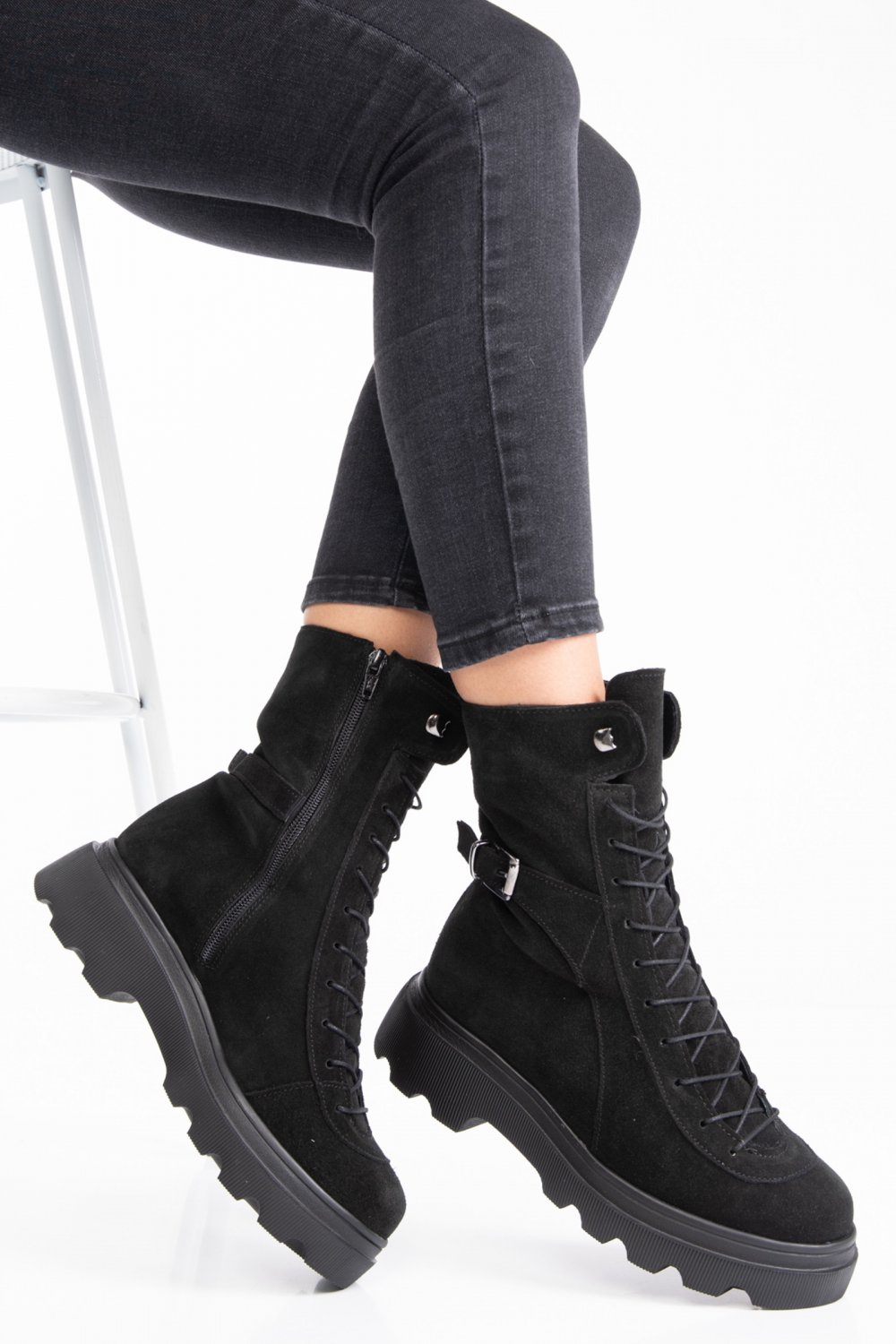 GHETE DAMA PIELE NATURALA INTOARSA NEGRE 212895