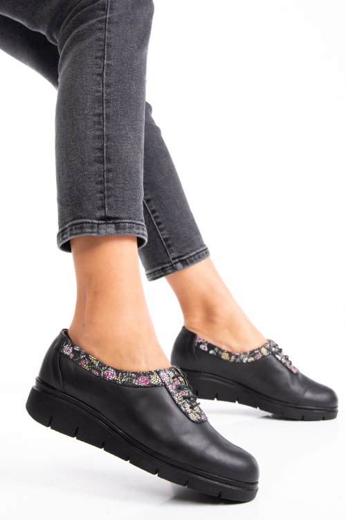 Pantofi negri cu siret piele naturala 2s77030