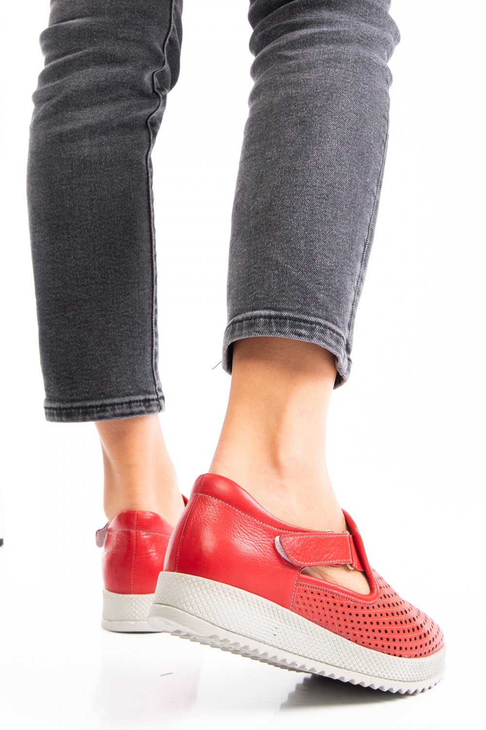 ESPADRILE ROSII PIELE NATURALA 2S77490