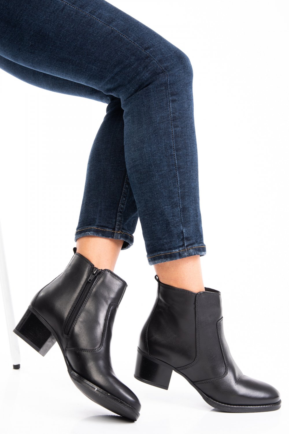 BOTINE NEGRE PIELE NATURALA WS77H266H11