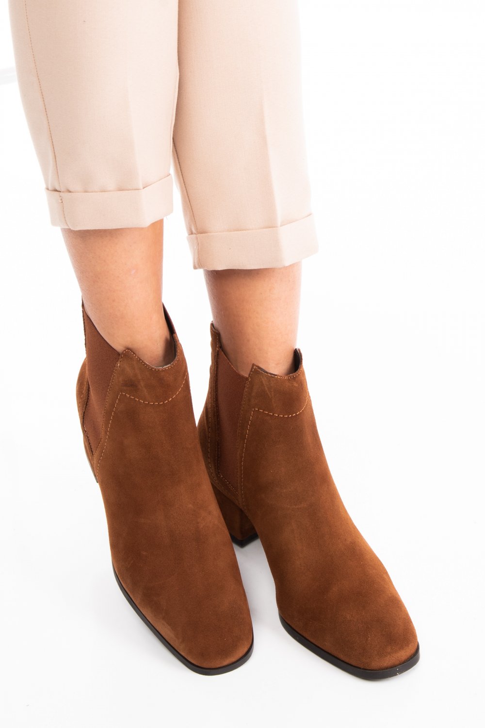 BOTINE MARO PIELE NATURALA INTOARSA 3S77626R