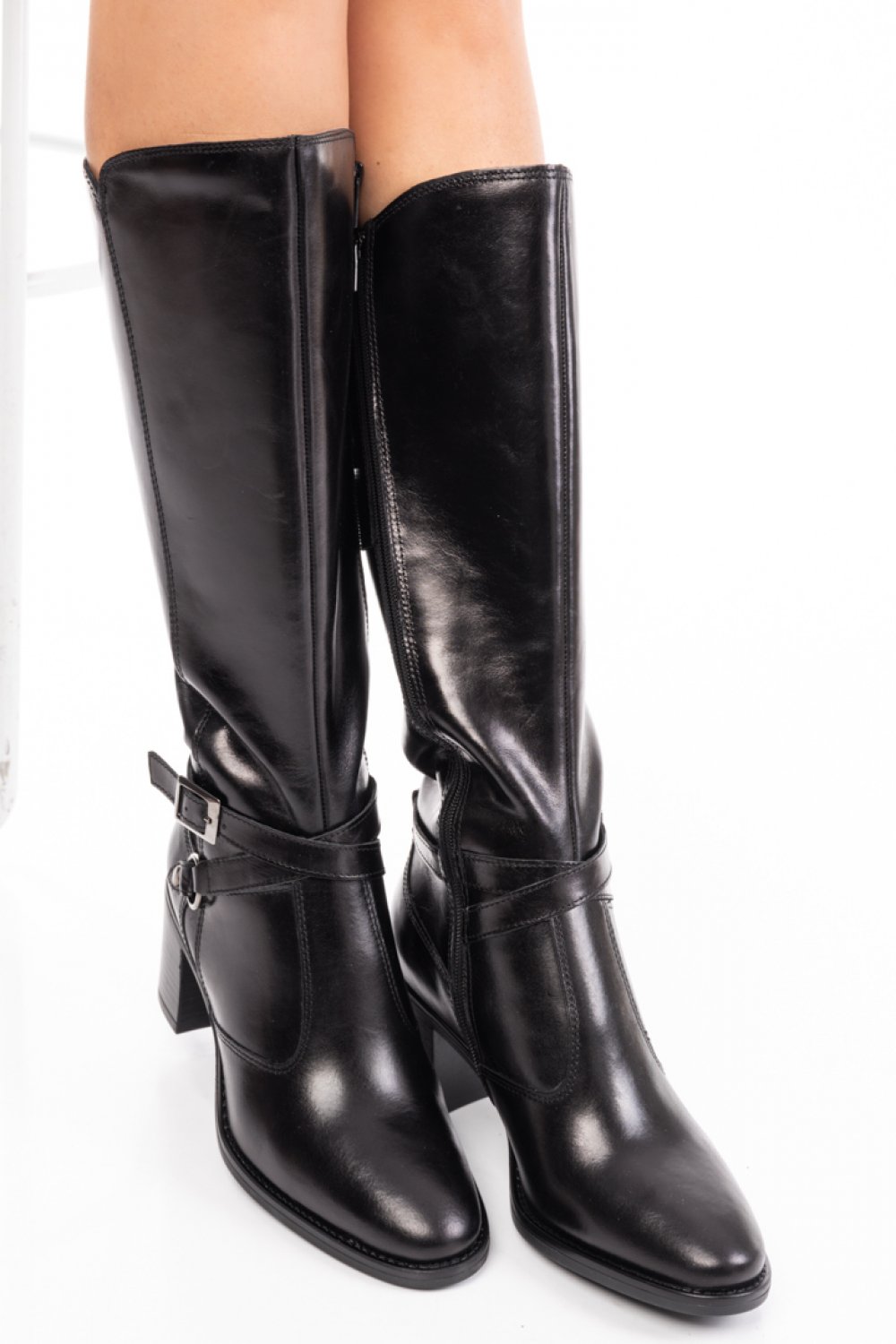 CIZME DAMA PIELE NATURALA NEGRE CU TOC MIC 6S77991