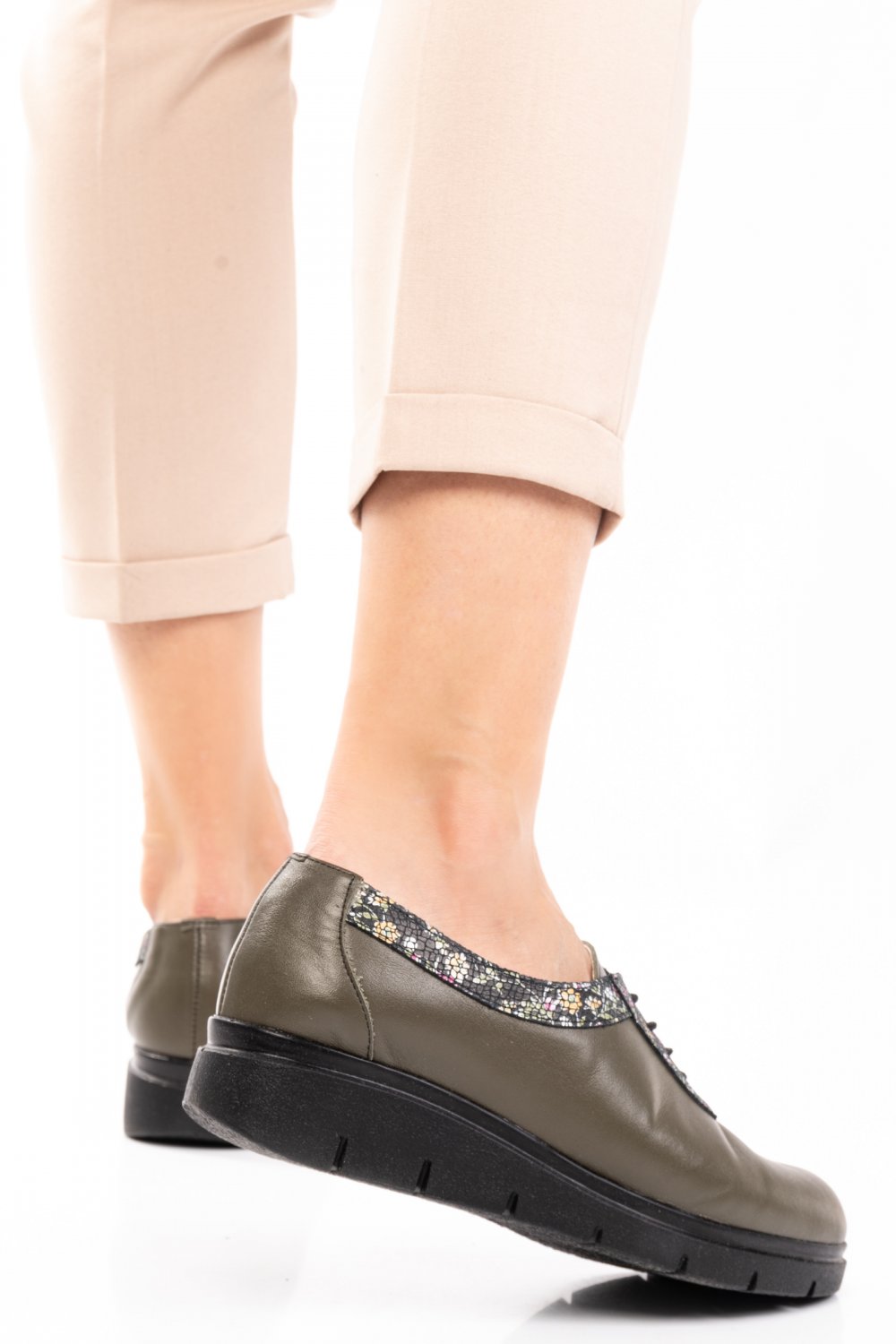 PANTOFI KHAKI TALPA NEAGRA PIELE NATURALA 2S77030