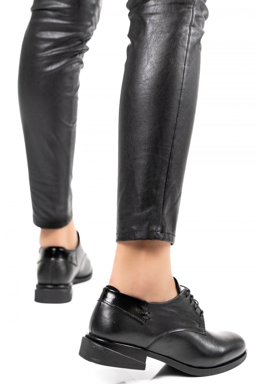 PANTOFI NEGRI PIELE NATURALA 2S7712623NP