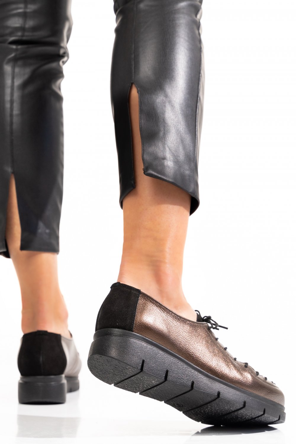 PANTOFI AURII PIELE NATURALA 2S77035