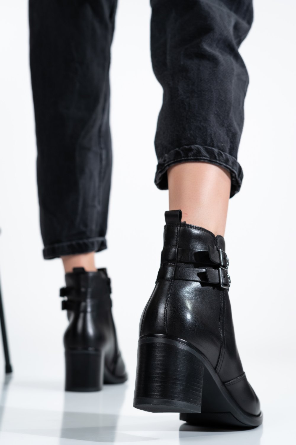 BOTINE DAMA PIELE NATURALA NEGRE TOC MIC 6S77979