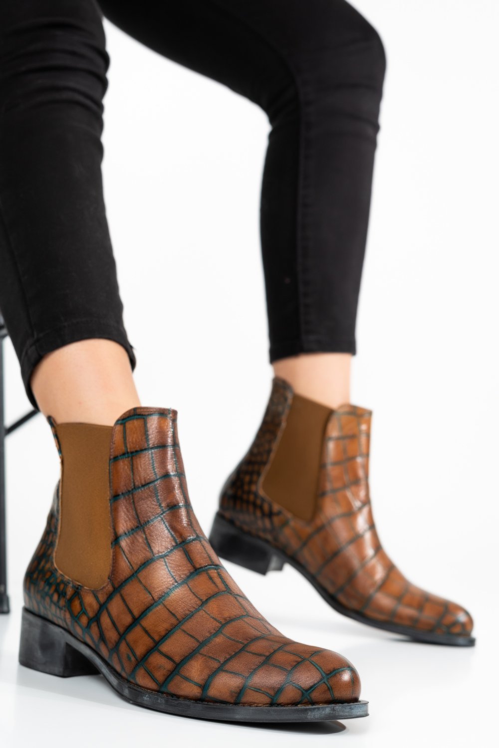 GHETE BROWN CRO PIELE NATURALA 7S77220