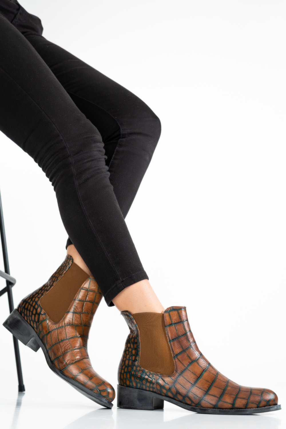 GHETE BROWN CRO PIELE NATURALA 7S77220