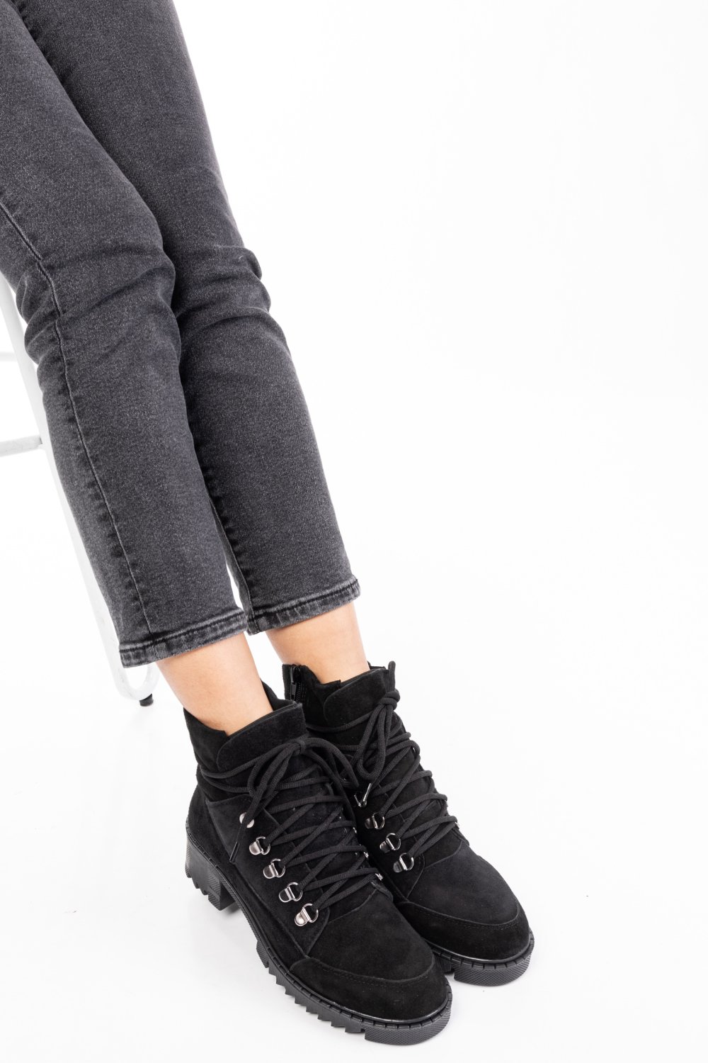 GHETE NEGRE PIELE NATURALA INTOARSA 6SP25016
