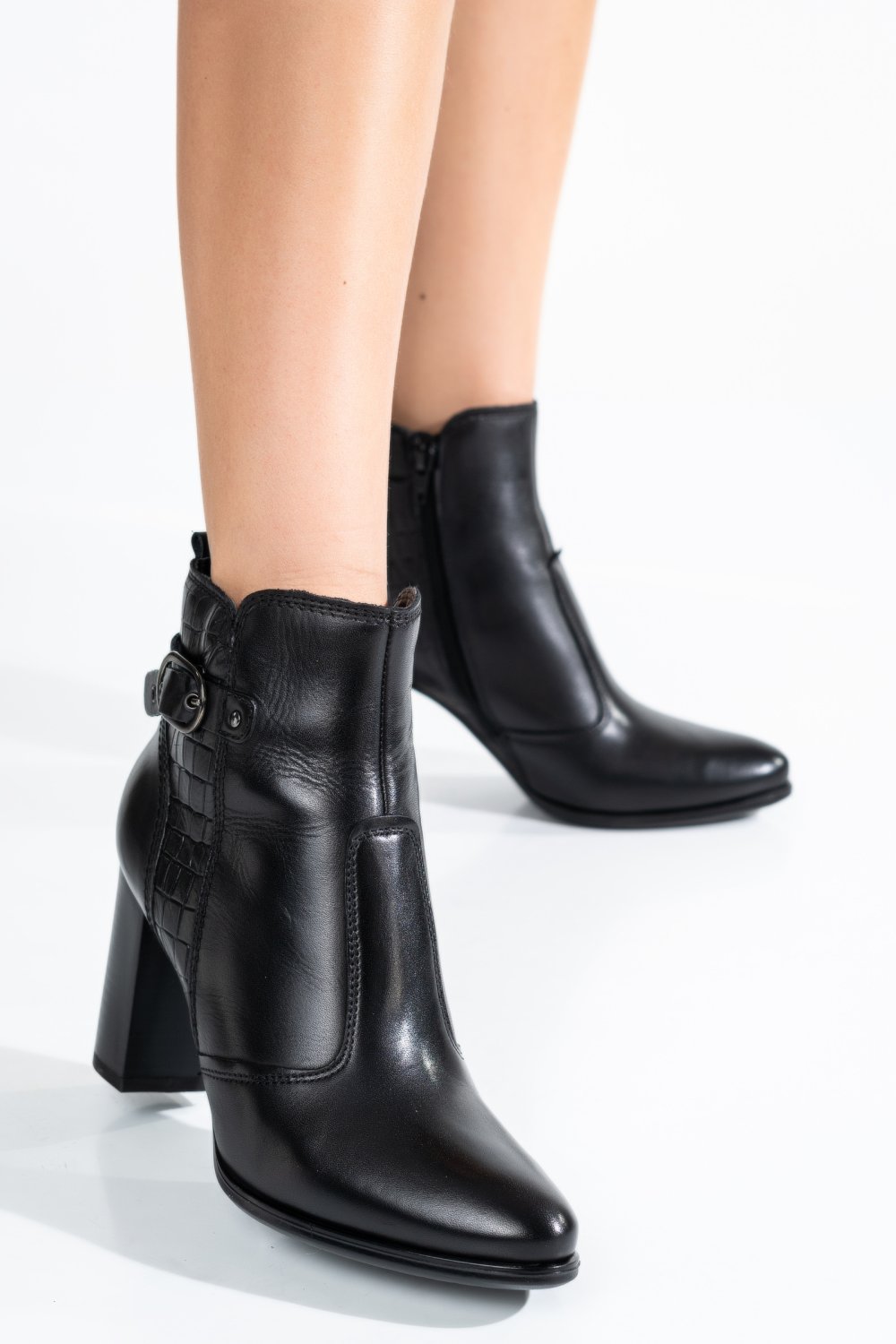 BOTINE DAMA PIELE NATURALA  NEGRE 6S77842