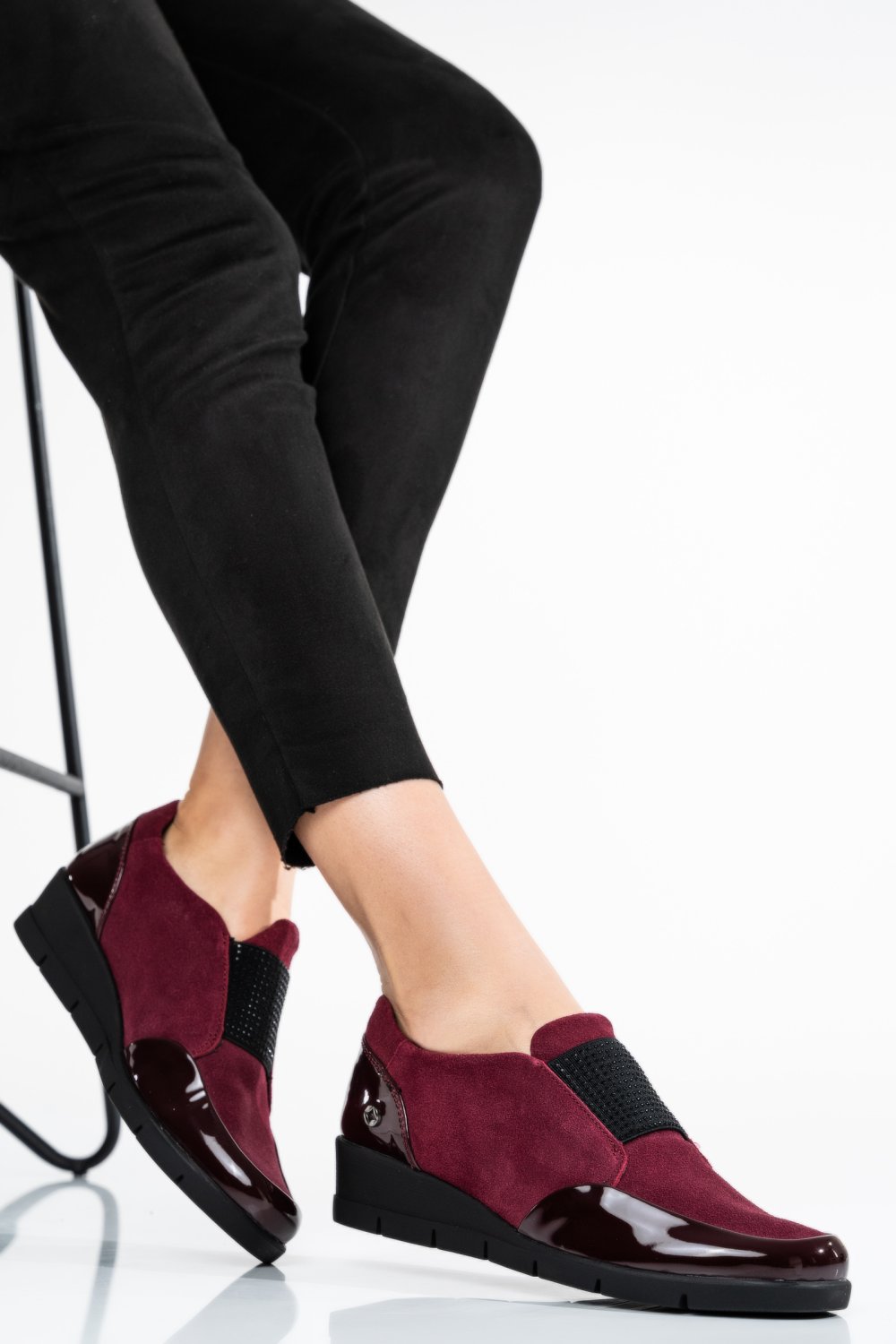 PANTOFI BORDO PIELE NATURALA LACUITA ADA101026