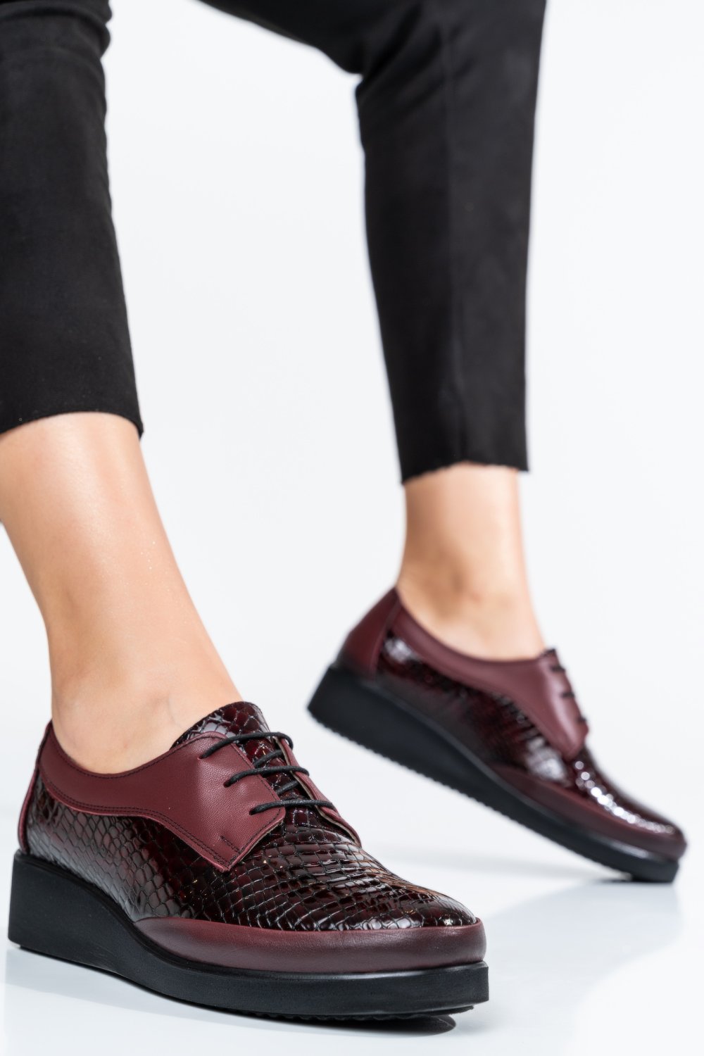 PANTOFI BORDO CRO PIELE NATURALA 5S7750