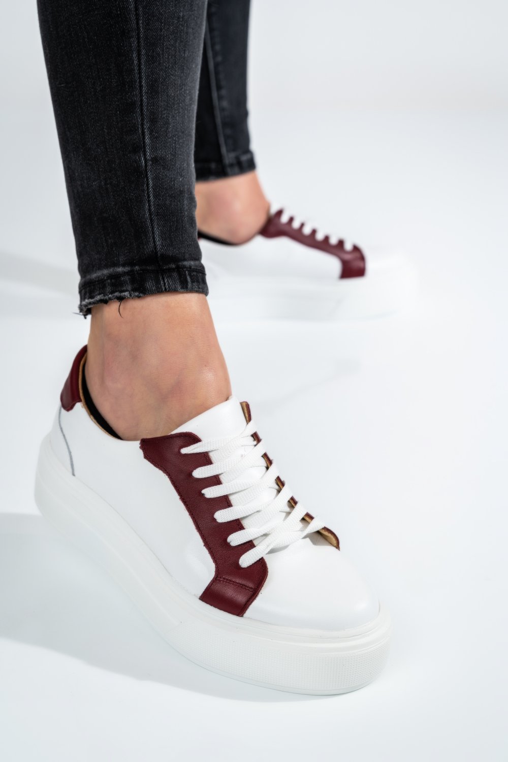 PANTOFI SPORT DAMA PIELE NATURALA ALB VISINIU 3S77001
