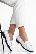 MOCASINI ALBI PIELE NATURALA 2S77110