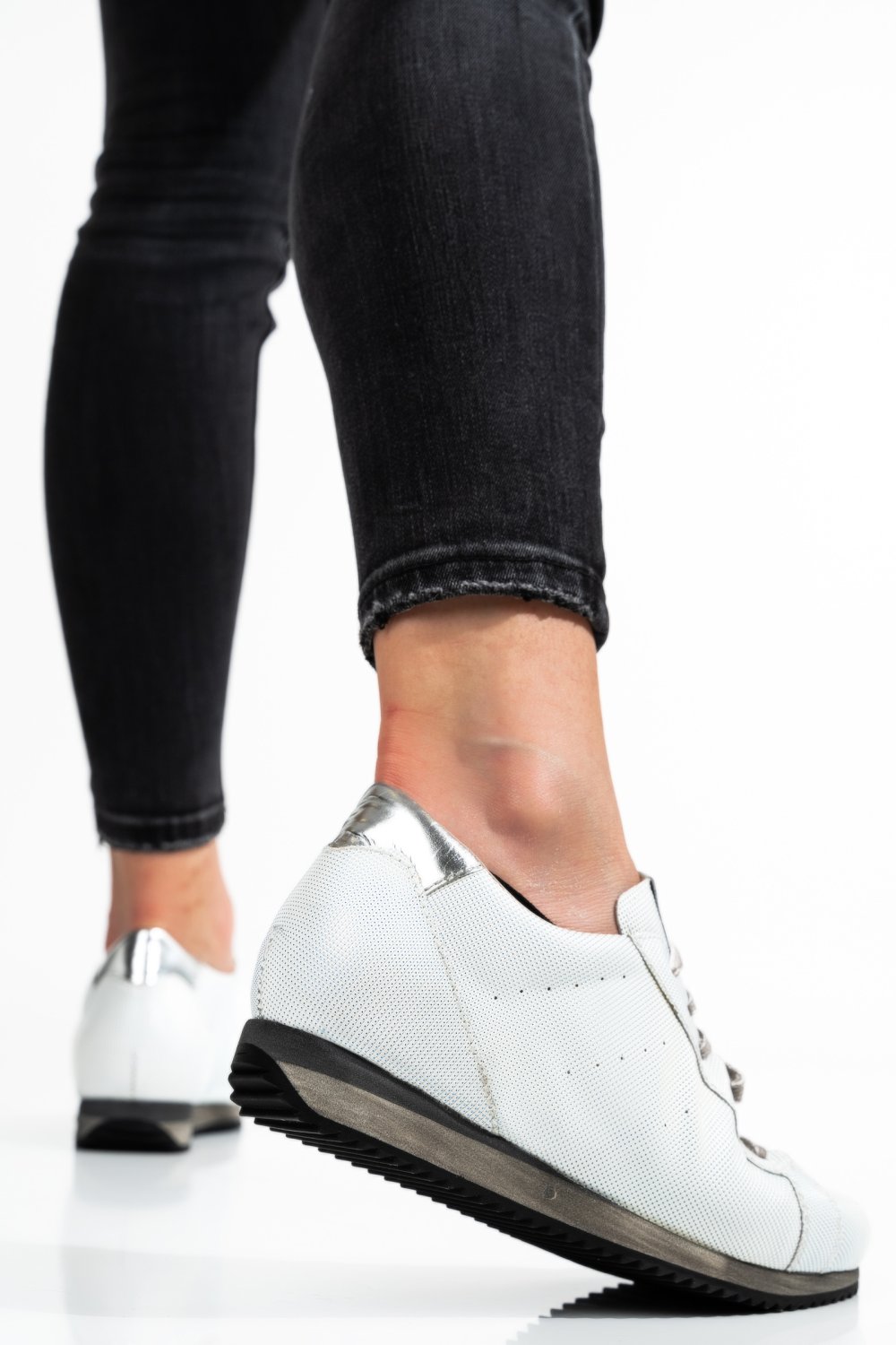 PANTOFI SPORT ALBI PIELE NATURALA 3S771144